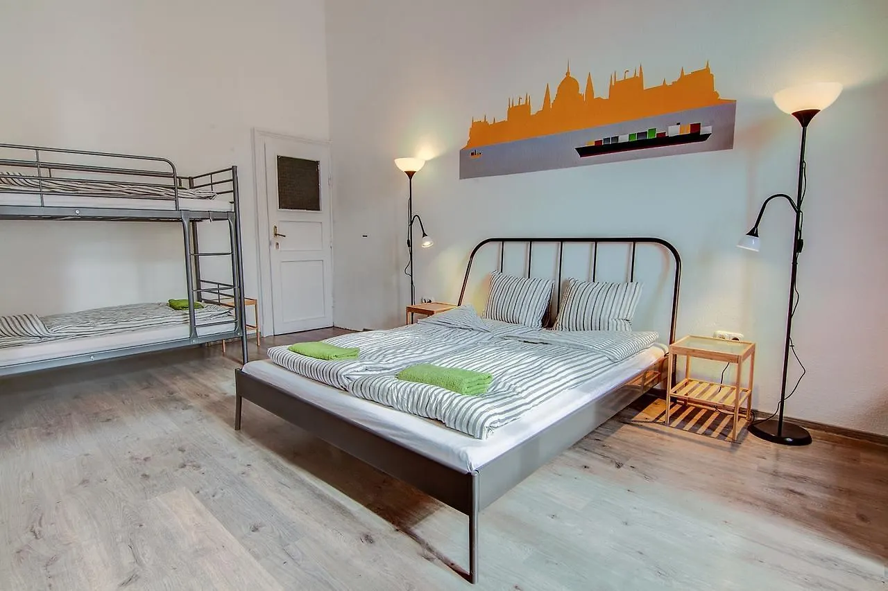 Pal'S Mini Hostel Budapest Ungarn